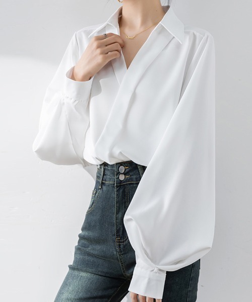 ReRe(リリ)の「ボリュームスリーブ深Vネックブラウス(その他トップス・レディース・ブラック/ワインレッド/ホワイト・X-LARGE/LARGE/MEDIUM/SMALL)」の12枚目の写真