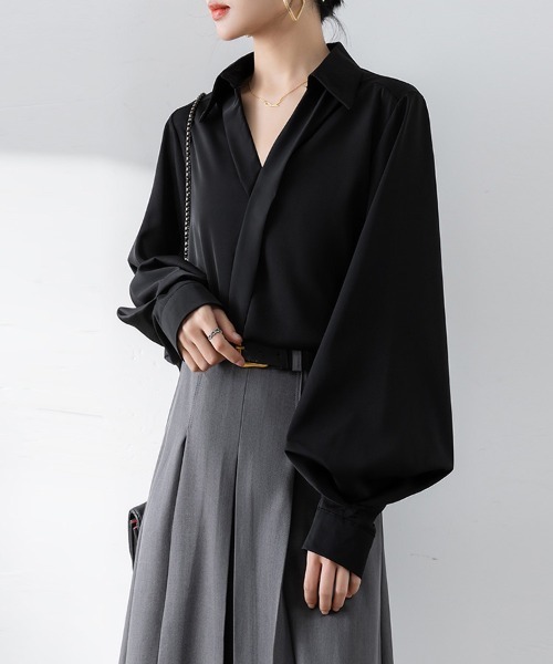 ReRe(リリ)の「ボリュームスリーブ深Vネックブラウス(その他トップス・レディース・ブラック/ワインレッド/ホワイト・X-LARGE/LARGE/MEDIUM/SMALL)」の16枚目の写真