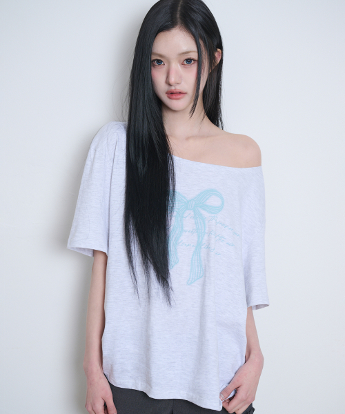 ILLIGO(イリゴ)の「リボンシャーリングオフショルダーティーシャツバックメランジ(Tシャツ/カットソー・レディース・その他・ONE SIZE)」の2枚目の写真