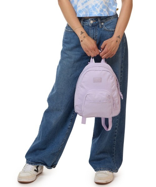 JANSPORT(ジャンスポーツ)の「JANSPORT HALF PINT FX(ジャンスポーツ ハーフパイントFX)(バックパック/リュック・メンズ・ベージュ系/パープル系/ブラック系/イエロー系/ブルー系・ONE SIZE)」の4枚目の写真