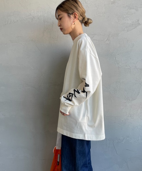 NANGA（ナンガ）の「[NANGA/ナンガ] 袖プリント ロングスリーブＴシャツ（Tシャツ/カットソー・レディース・ホワイト/ブラック・S/L/M）」の9枚目の写真