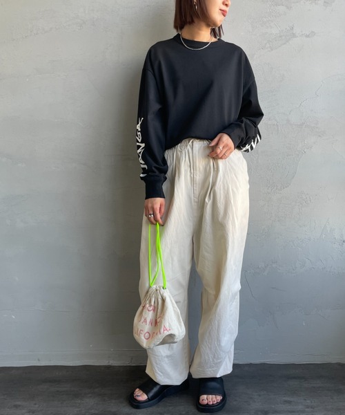 NANGA（ナンガ）の「[NANGA/ナンガ] 袖プリント ロングスリーブＴシャツ（Tシャツ/カットソー・レディース・ホワイト/ブラック・S/L/M）」の5枚目の写真