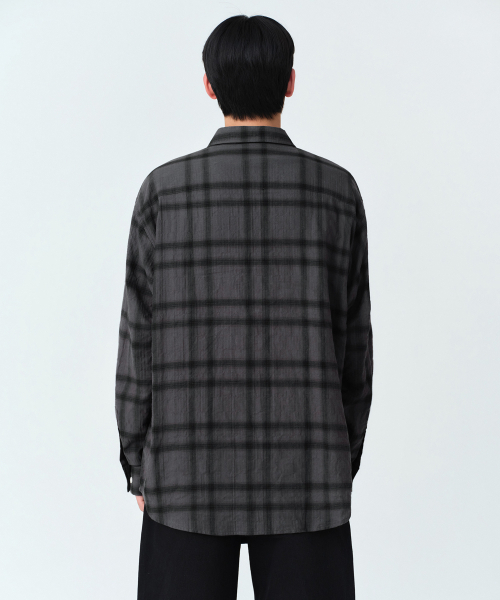 MUSINSA STANDARD（ムシンサスタンダード）の「リラックスドクリンクルオンブレチェックシャツ2 [ダークグレー/ブラック]（シャツ/ブラウス・メンズ・その他・LARGE/X-LARGE/2XL/SMALL/MEDIUM）」の3枚目の写真