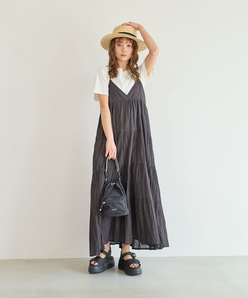 BAYFLOW（ベイフロー）の「[ティアードフレアシルエット]クリンクルボイルワンピース（ワンピース・レディース・ブラック/カーキ系/イエロー・SMALL/MEDIUM）」の6枚目の写真