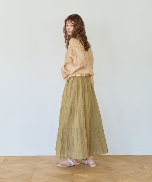 BAYFLOW（ベイフロー）の「[ティアードフレアシルエット]クリンクルボイルワンピース（ワンピース・レディース・ブラック/カーキ系/イエロー・SMALL/MEDIUM）」の18枚目の写真