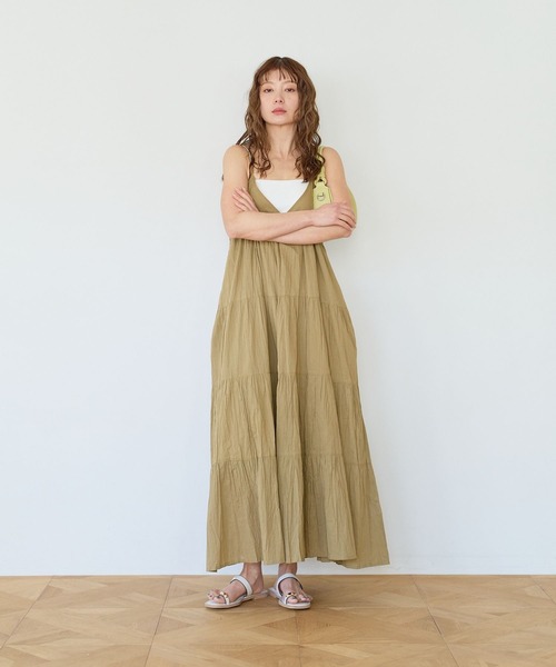 BAYFLOW（ベイフロー）の「[ティアードフレアシルエット]クリンクルボイルワンピース（ワンピース・レディース・ブラック/カーキ系/イエロー・SMALL/MEDIUM）」の20枚目の写真