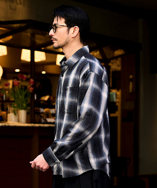 CavariA（キャバリア）の「『CavariA/キャバリア』先染め長袖シャツ（シャツ/ブラウス・メンズ・ホワイト/ブラック/ブルー・M/L/LL）」の7枚目の写真