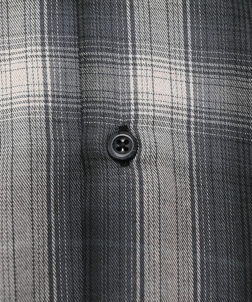 CavariA（キャバリア）の「『CavariA/キャバリア』先染め長袖シャツ（シャツ/ブラウス・メンズ・ホワイト/ブラック/ブルー・M/L/LL）」の20枚目の写真