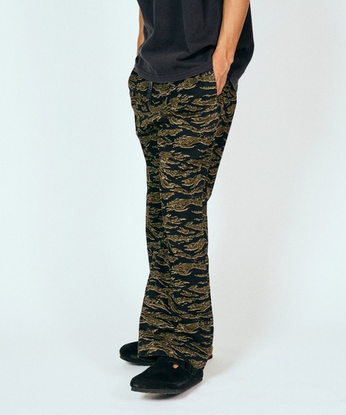 THRIFTY LOOK(スリフティールック)の「THRIFTY LOOK スリフティルック / printed 90s easy baggy pant(その他パンツ・メンズ・グリーン/ブラウン/タイガーカモ・LARGE/MEDIUM)」の8枚目の写真