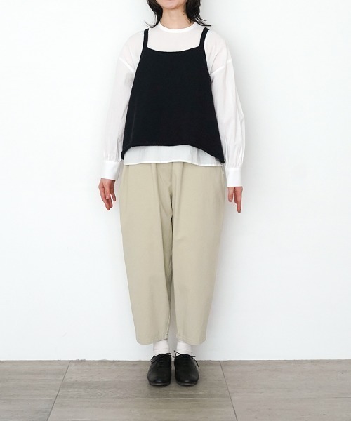 オローネ（オローネ）の「バルーンパンツ（その他パンツ・レディース・ライトベージュ/ブラック/アイボリー/ブルー系その他/クリーム・FREE）」の6枚目の写真
