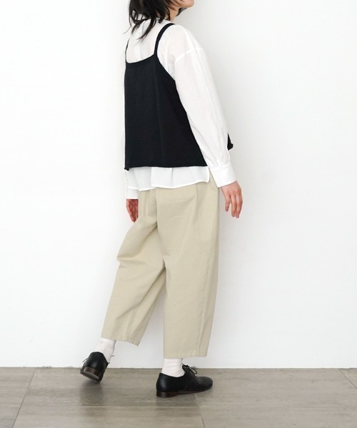オローネ（オローネ）の「バルーンパンツ（その他パンツ・レディース・ライトベージュ/ブラック/アイボリー/ブルー系その他/クリーム・FREE）」の9枚目の写真