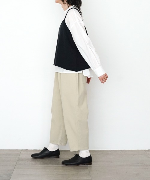 オローネ（オローネ）の「バルーンパンツ（その他パンツ・レディース・ライトベージュ/ブラック/アイボリー/ブルー系その他/クリーム・FREE）」の10枚目の写真
