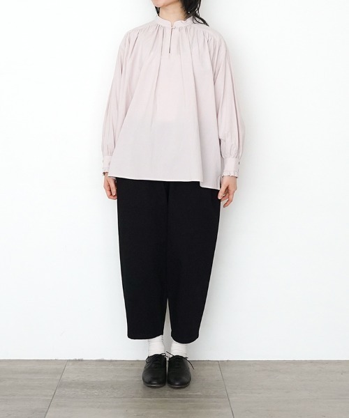 オローネ（オローネ）の「バルーンパンツ（その他パンツ・レディース・ライトベージュ/ブラック/アイボリー/ブルー系その他/クリーム・FREE）」の12枚目の写真