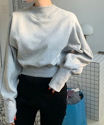 center i（センターアイ）の「変形モックネックボリュームショート丈スウェット（スウェット）」