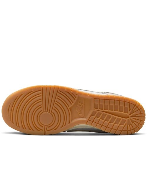NIKE（ナイキ）の「ナイキ ダンク LOW レトロ SE メンズシューズ / Nike Dunk Low Retro SE Men's Shoes II7078-200 Moon Particle（スニーカー・メンズ・クリーム・26/26.5/27/27.5/28/28.5/24/24.5/25/25.5/29/29.5/30）」の2枚目の写真