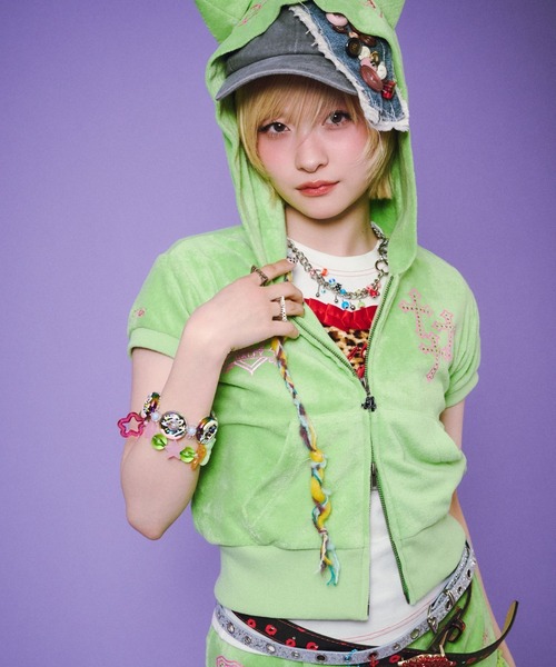 GALFY(ガルフィー)の「GALFY(ガルフィー)VIVI★GALパーカー/猫耳フード パイル ジップアップ チビパーカー ショート丈 Y2K ギャル(パーカー・レディース・ピンク/ブラック/イエロー系その他・FREE)」の17枚目の写真