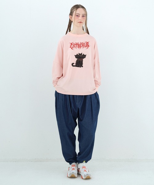 bedsidedrama（ベットサイドドラマ）の「CATBERUS Wide Pullover（Tシャツ/カットソー・レディース・ピンク/ホワイト/ブラック・2/1）」の4枚目の写真