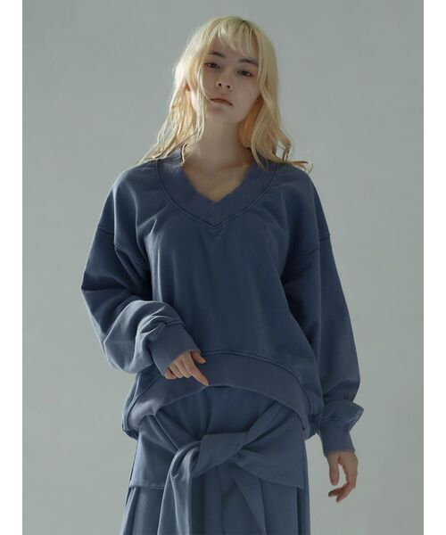 :ETHROF(イーサオブ)の「V-NECK BLEACH SWEAT PULLOVER(スウェット・レディース・ピンク系その他2/スカイブルー・MEDIUM)」の15枚目の写真
