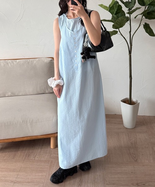 MUHET(ミュエータ)の「docking seersucker halter neck dress / ドッキングシアサッカーホルターネックワンピース(ワンピース・レディース・ブラック/ライトブルー/ネイビー・FREE)」の8枚目の写真