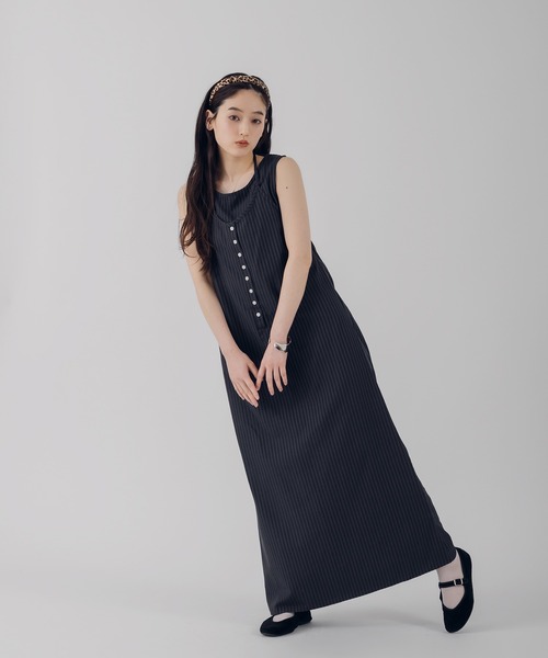 MUHET(ミュエータ)の「docking seersucker halter neck dress / ドッキングシアサッカーホルターネックワンピース(ワンピース・レディース・ブラック/ライトブルー/ネイビー・FREE)」の19枚目の写真