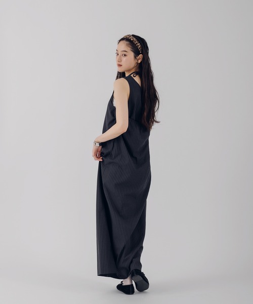 MUHET(ミュエータ)の「docking seersucker halter neck dress / ドッキングシアサッカーホルターネックワンピース(ワンピース・レディース・ブラック/ライトブルー/ネイビー・FREE)」の21枚目の写真