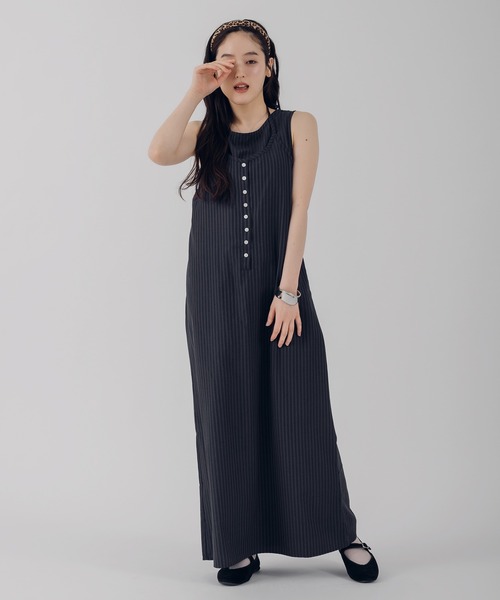 MUHET(ミュエータ)の「docking seersucker halter neck dress / ドッキングシアサッカーホルターネックワンピース(ワンピース・レディース・ブラック/ライトブルー/ネイビー・FREE)」の16枚目の写真