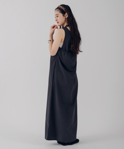 MUHET(ミュエータ)の「docking seersucker halter neck dress / ドッキングシアサッカーホルターネックワンピース(ワンピース・レディース・ブラック/ライトブルー/ネイビー・FREE)」の18枚目の写真