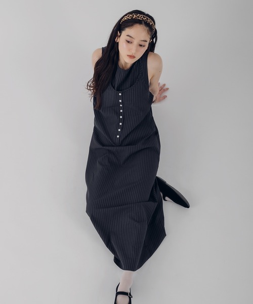 MUHET(ミュエータ)の「docking seersucker halter neck dress / ドッキングシアサッカーホルターネックワンピース(ワンピース・レディース・ブラック/ライトブルー/ネイビー・FREE)」の14枚目の写真