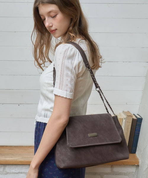 Birthday room(バースデイルーム)の「チェーンショルダーバック/chain shoulder bag(ショルダーバッグ・レディース・ブラック/ダークブラウン/キャメル・FREE)」の14枚目の写真