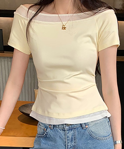 Girly Doll(ガーリードール)の「フェイクレイヤードボートネックTシャツ(Tシャツ/カットソー・レディース・イエロー/ホワイト/ピンク・S/M)」の1枚目の写真