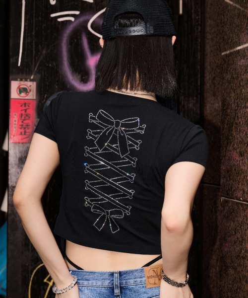A'GEM9girl(エージェムナインガール)の「A'GEM/9 × .kom 『A'GEM/9 girl/エージェムナインガール』クロップギャザーTシャツ(Tシャツ/カットソー・レディース・ホワイト/ブラック・FREE)」の17枚目の写真