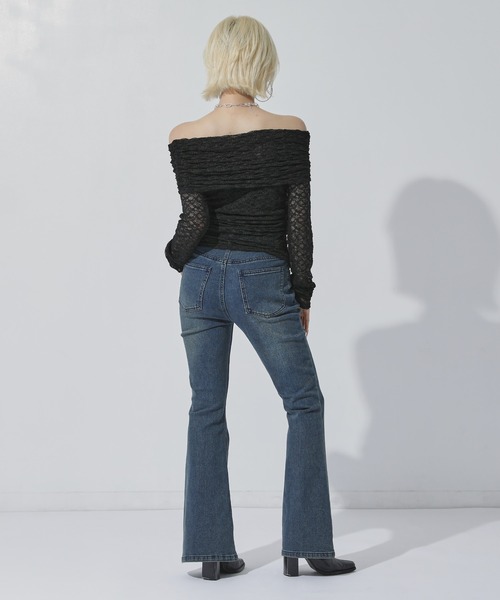 ANAP(アナップ)の「ナチュラルフィット フレアデニムパンツ(デニムパンツ・レディース・グレー/ライトブルー/ブルー・M/S)」の15枚目の写真