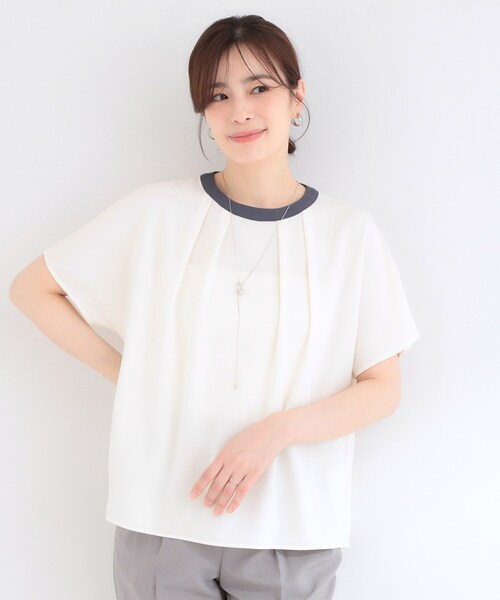 SHOO・LA・RUE（シューラルー）の「【ひんやり/UV/通勤】洗濯後しわになりにくい 上品配色ブラウス（シャツ/ブラウス・レディース・ブルー系4/ネイビー系4/ホワイト系7・04/01/02/03）」の22枚目の写真
