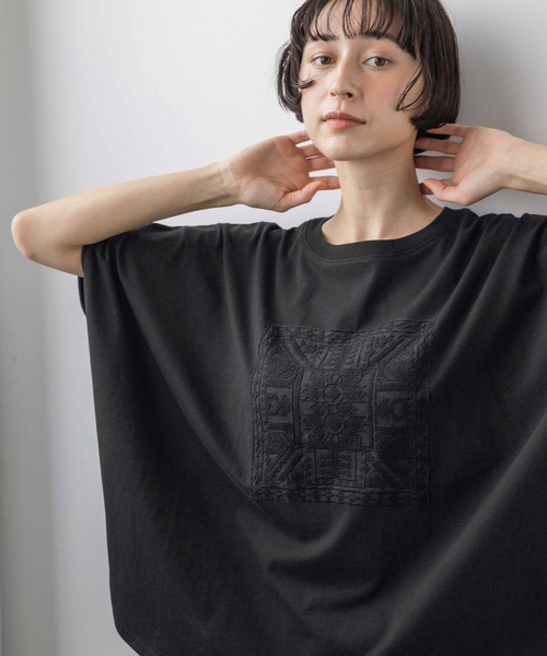 studio CLIP(スタディオクリップ)の「《natural by clip》アソートモチーフレースTシャツ(Tシャツ/カットソー・レディース・その他1/ネイビー/その他2/ブラック・FREE)」の11枚目の写真