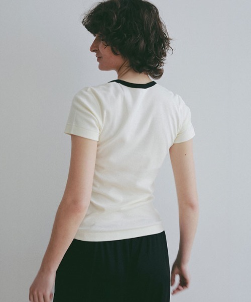 ETRE TOKYO（エトレトウキョウ）の「three dotsオーガニックコットンリンガーTee（Tシャツ/カットソー・レディース・ブラック/ライトカーキ・M/S）」の16枚目の写真