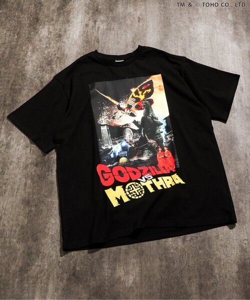 BREEZE(ブリーズ)の「【リンク】WEB限定 ゴジラプリントTシャツ(大人)(その他トップス・メンズ・その他11/その他12/チャコール・MEDIUM/LARGE)」の2枚目の写真
