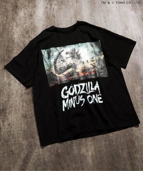 BREEZE(ブリーズ)の「【リンク】WEB限定 ゴジラプリントTシャツ(大人)(その他トップス・メンズ・その他11/その他12/チャコール・MEDIUM/LARGE)」の3枚目の写真