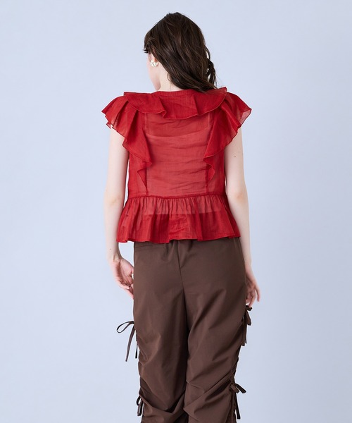 Audie a Muses(オーディアミューズ)の「前開きフロントダブルフリルブラウス(シャツ/ブラウス・レディース・レッド/ブラウン/オフホワイト・38/42)」の8枚目の写真