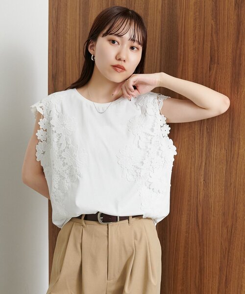 DISCOAT(ディスコート)の「袖レースTシャツ(Tシャツ/カットソー・レディース・オフホワイト/グレー/ブラック・FREE)」の4枚目の写真