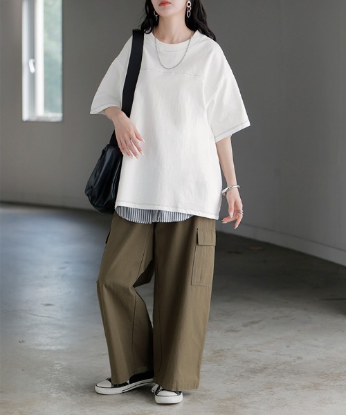 HUG.U(ハグユー)の「オーバーサイズステッチTシャツ(Tシャツ/カットソー・レディース・ベージュ/ダークグレー/オレンジ/ホワイト/ブラック・FREE)」の13枚目の写真