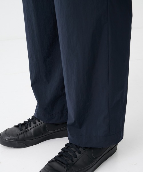 N.HOOLYWOOD（N.ハリウッド）の「【N.HOOLYWOOD/エヌハリウッド】別注Cool Tuch Wide Tapared Pants/【軽量,接触冷感】（スラックス・メンズ・ネイビー/ブラック・36/38/40cm）」の21枚目の写真