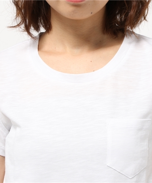 earth music&ecology（アースミュージックアンドエコロジー）の「【2016Spring】ポケットＴシャツ（Tシャツ/カットソー・レディース・LT.Gray/カーキ/ベージュ/オレンジ/インディゴブルー/ネイビー/オフホワイト/ブラック・MEDIUM/LARGE）」の10枚目の写真