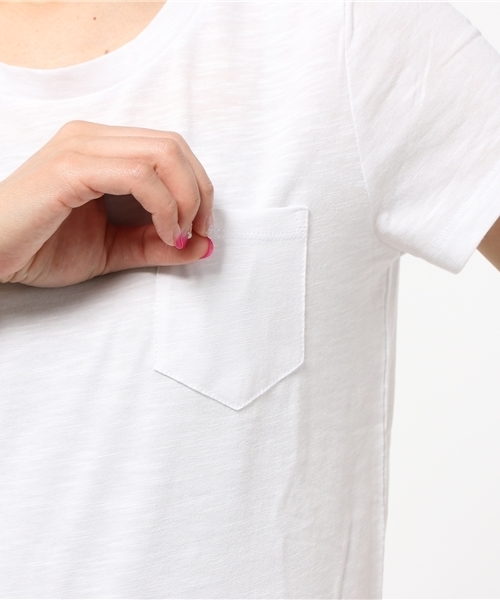 earth music&ecology（アースミュージックアンドエコロジー）の「【2016Spring】ポケットＴシャツ（Tシャツ/カットソー・レディース・LT.Gray/カーキ/ベージュ/オレンジ/インディゴブルー/ネイビー/オフホワイト/ブラック・MEDIUM/LARGE）」の16枚目の写真