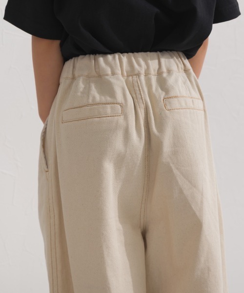 OMNES(オムネス)の「キッズ ウォッシュ加工 デニムサーカスバルーンパンツ(デニムパンツ・キッズ・ブルー/インディゴブルー/キナリ・LARGE/MEDIUM)」の20枚目の写真