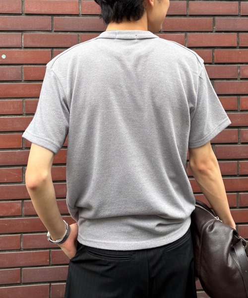 Chikashitsu +(チカシツプラス)の「【Chikashitsu +】sleek layered button half sleeve tee (4color) / 【チカシツプラス】スリークレイヤードボタン半袖カーディガンシャツ<着用動画あり>(Tシャツ/カットソー・メンズ・ブラック/グレー/ホワイト/レッド・ONE SIZE)」の8枚目の写真