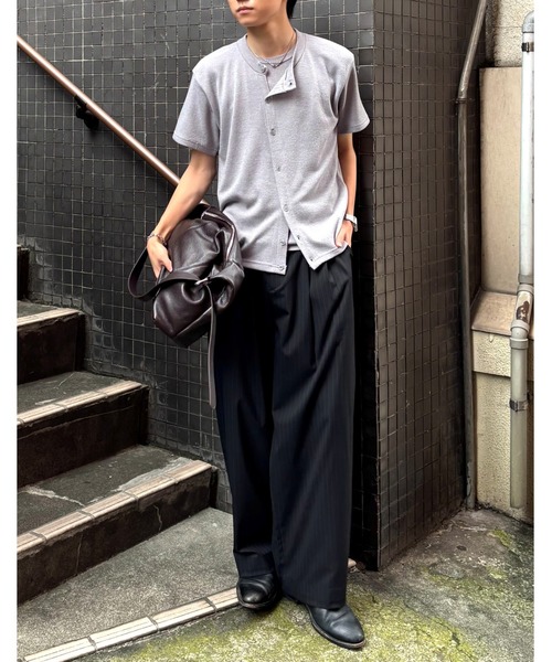 Chikashitsu +(チカシツプラス)の「【Chikashitsu +】sleek layered button half sleeve tee (4color) / 【チカシツプラス】スリークレイヤードボタン半袖カーディガンシャツ<着用動画あり>(Tシャツ/カットソー・メンズ・ブラック/グレー/ホワイト/レッド・ONE SIZE)」の10枚目の写真