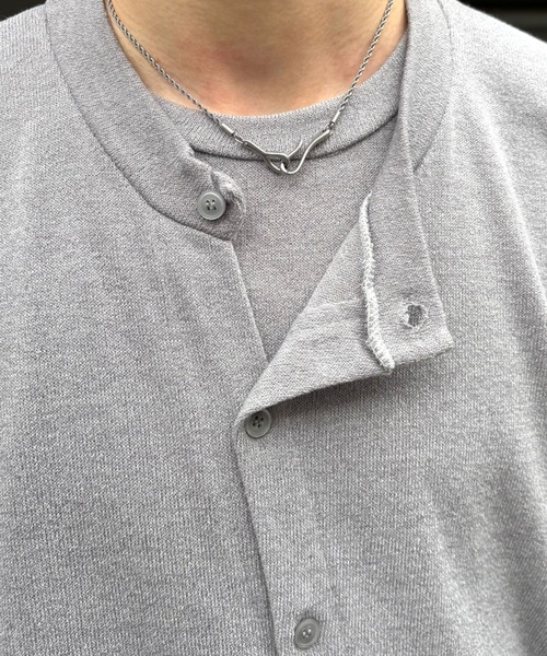 Chikashitsu +(チカシツプラス)の「【Chikashitsu +】sleek layered button half sleeve tee (4color) / 【チカシツプラス】スリークレイヤードボタン半袖カーディガンシャツ<着用動画あり>(Tシャツ/カットソー・メンズ・ブラック/グレー/ホワイト/レッド・ONE SIZE)」の9枚目の写真