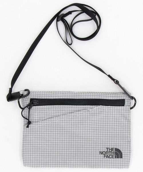 THE NORTH FACE(ザノースフェイス)の「THE NORTH FACE/ザ・ノース・フェイス Rafter Shoulder Pouch S SP【NM72628】(ショルダーバッグ・レディース・ブラック/グレー/ブルー・ONE SIZE)」の4枚目の写真