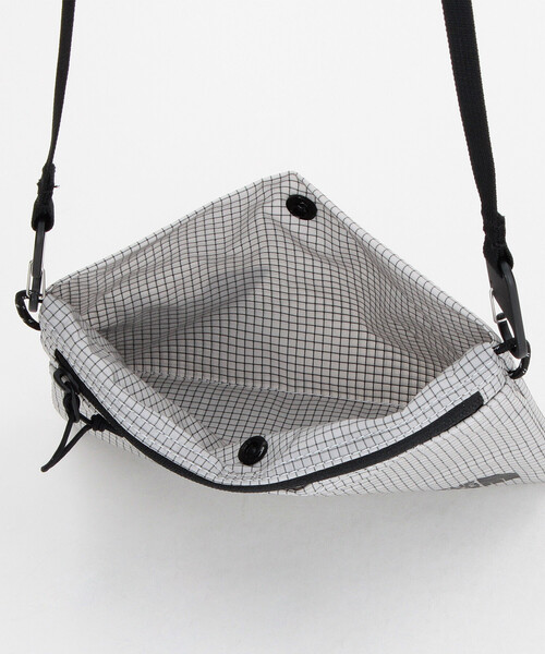 THE NORTH FACE(ザノースフェイス)の「THE NORTH FACE/ザ・ノース・フェイス Rafter Shoulder Pouch S SP【NM72628】(ショルダーバッグ・レディース・ブラック/グレー/ブルー・ONE SIZE)」の10枚目の写真