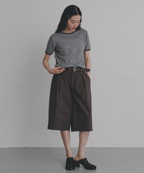 SENSE OF PLACE by URBAN RESEARCH(センスオブプレイスバイアーバンリサーチ)の「チノバミューダベルトパンツ(その他パンツ・レディース・ベージュ/チャコールグレー・MEDIUM/SMALL)」の9枚目の写真